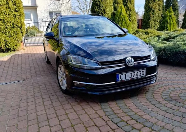 Volkswagen Golf cena 41800 przebieg: 152000, rok produkcji 2017 z Toruń małe 46